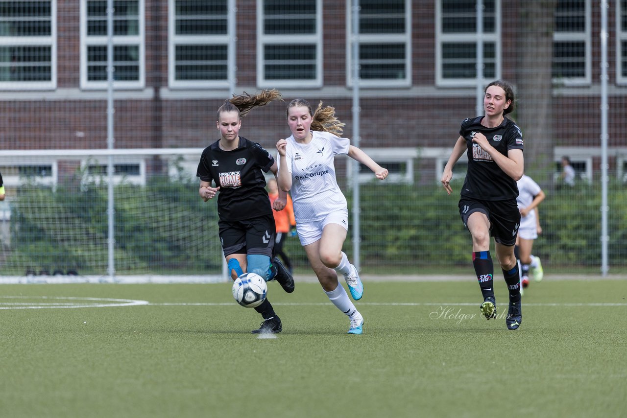 Bild 79 - wBJ Alstertal-Langenhorn - SV Henstedt-Ulzburg : Ergebnis: 4:1